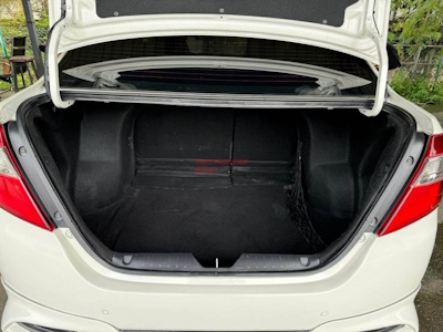 Storage Boot Car Image